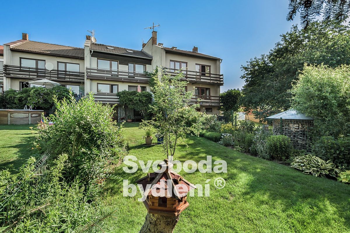 Prodej rodinného domu 222 m², pozemek 344 m² – fotografie 4