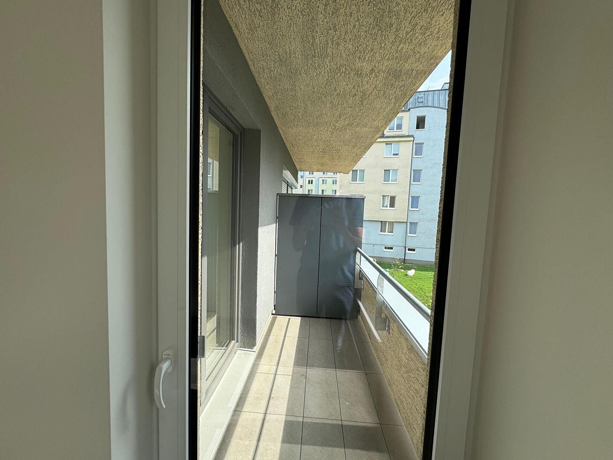 Pronájem bytu 1+kk 32 m² – fotografie 4