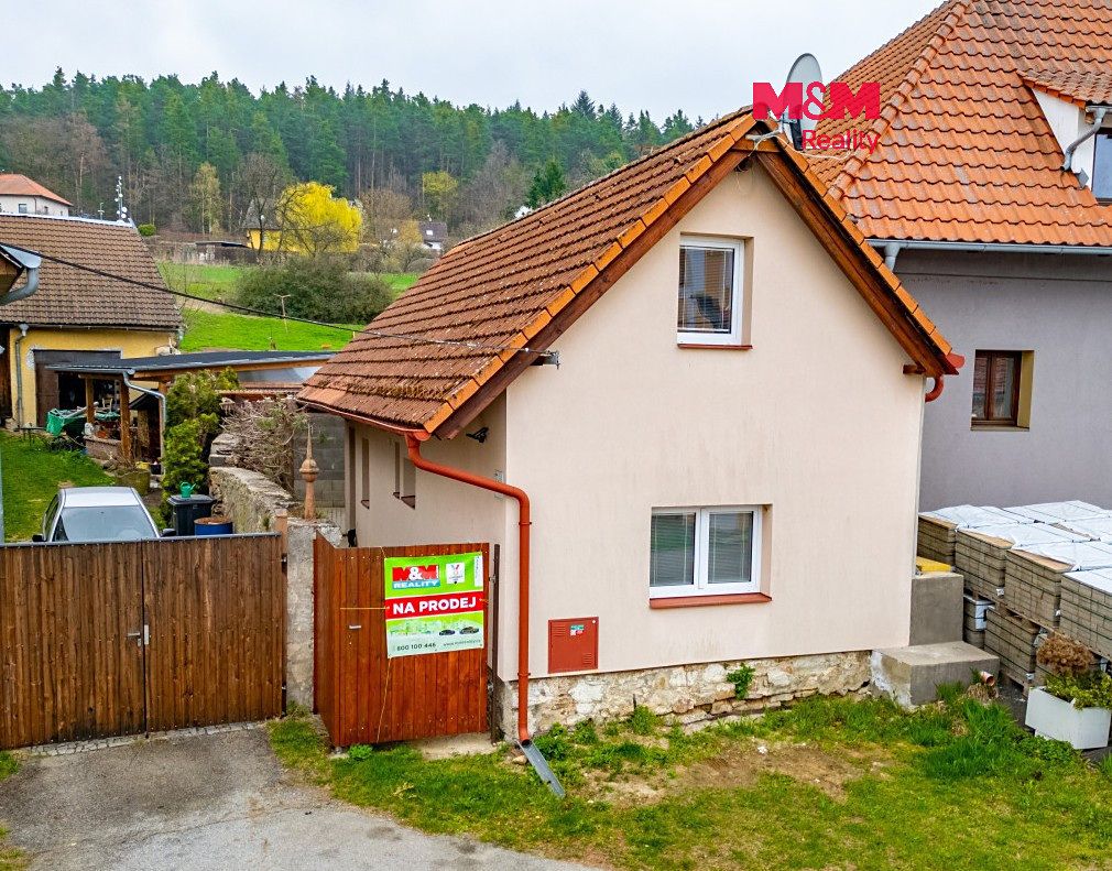 Prodej rodinného domu 88 m², pozemek 135 m²