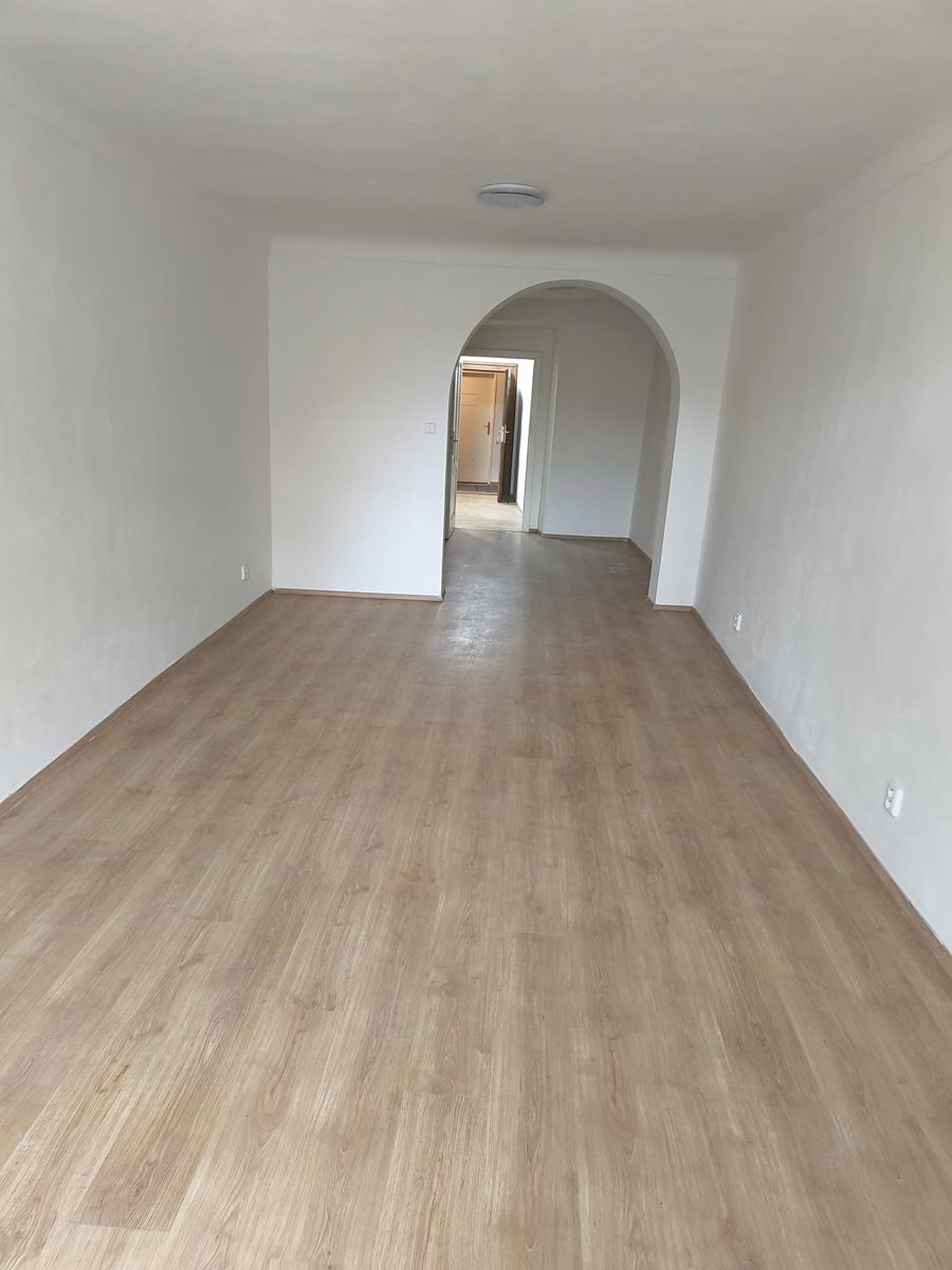 Pronájem bytu 3+kk 99 m² – fotografie 5