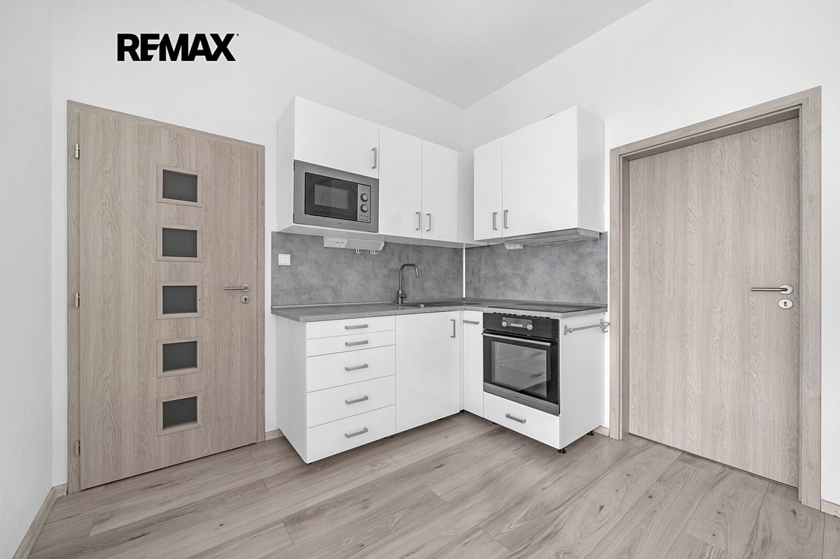 Pronájem bytu 2+kk 44 m²