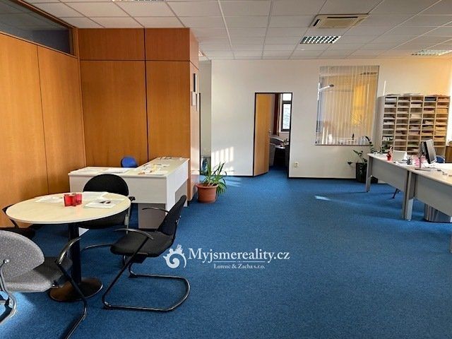 Pronájem kanceláře 110 m² – fotografie 2