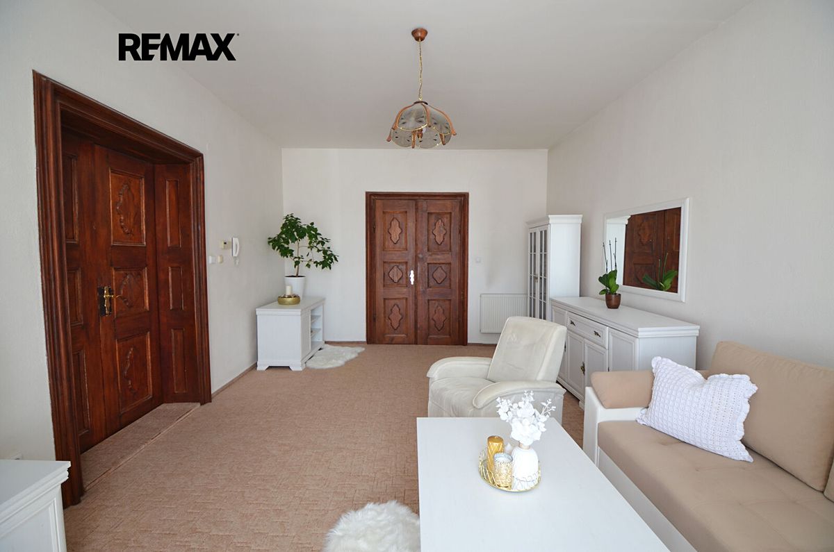 Prodej činžovního domu 307 m² – fotografie 2