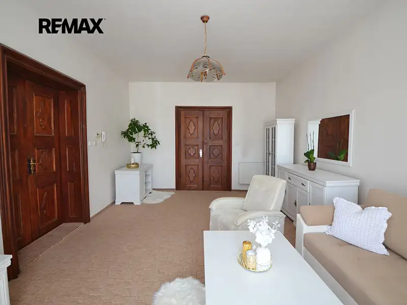Prodej činžovního domu 307 m², Uničov – náhled fotky 2