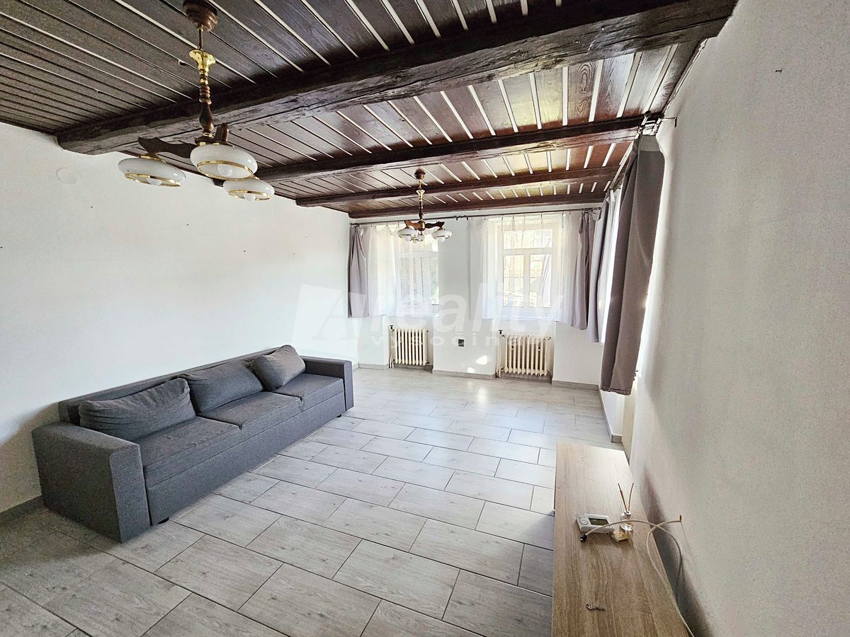 Prodej rodinného domu 130 m², pozemek 218 m² – fotografie 2