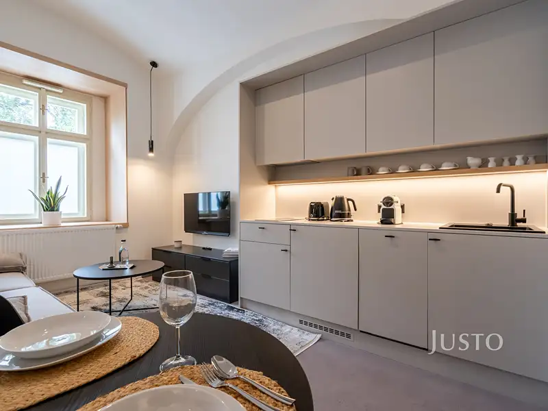 Prodej bytu 2+kk 49 m², Praha – náhled fotky 1
