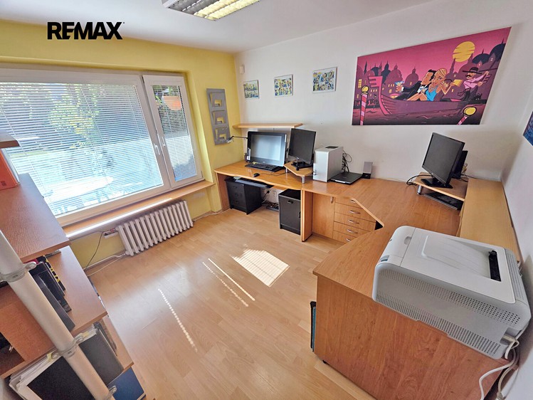 Будинок на продаж, 250 м² (10 з 35)