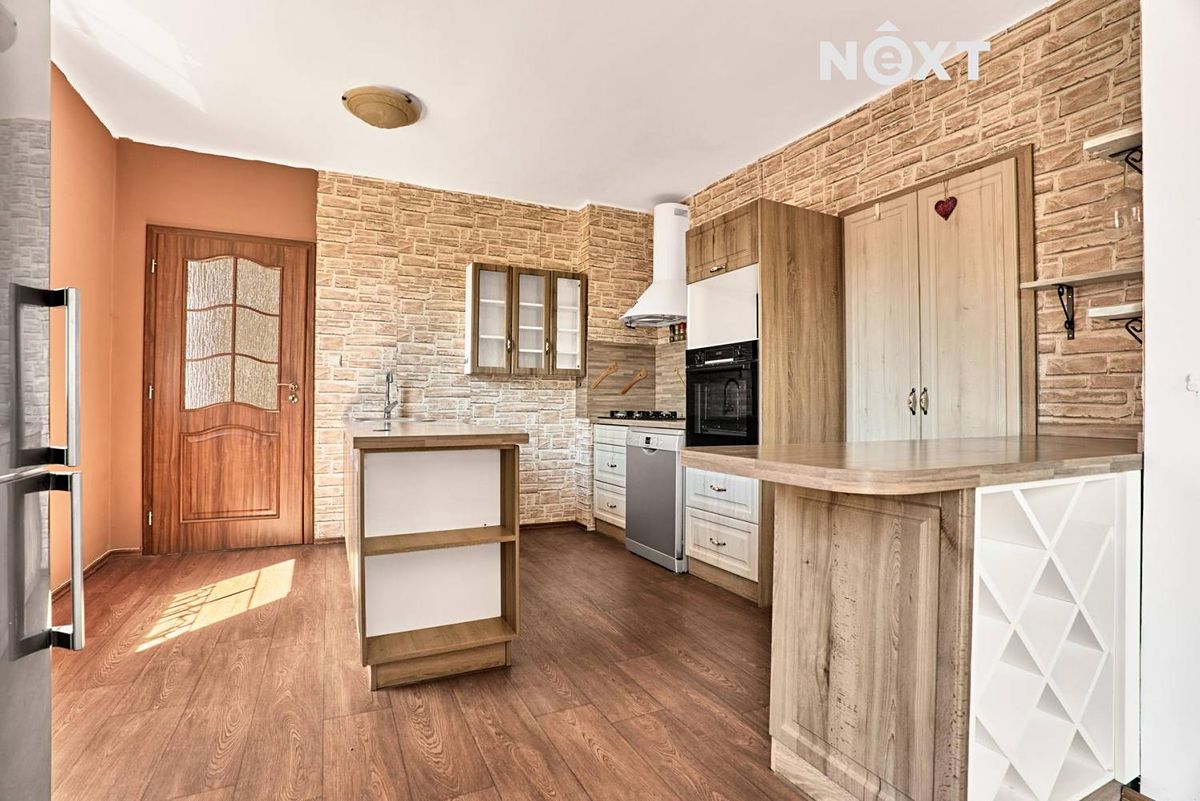 Prodej bytu 6 pokojů a více 134 m² – fotografie 2