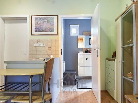 Prodej rodinného domu 230 m², pozemek 425 m² – fotografie 3