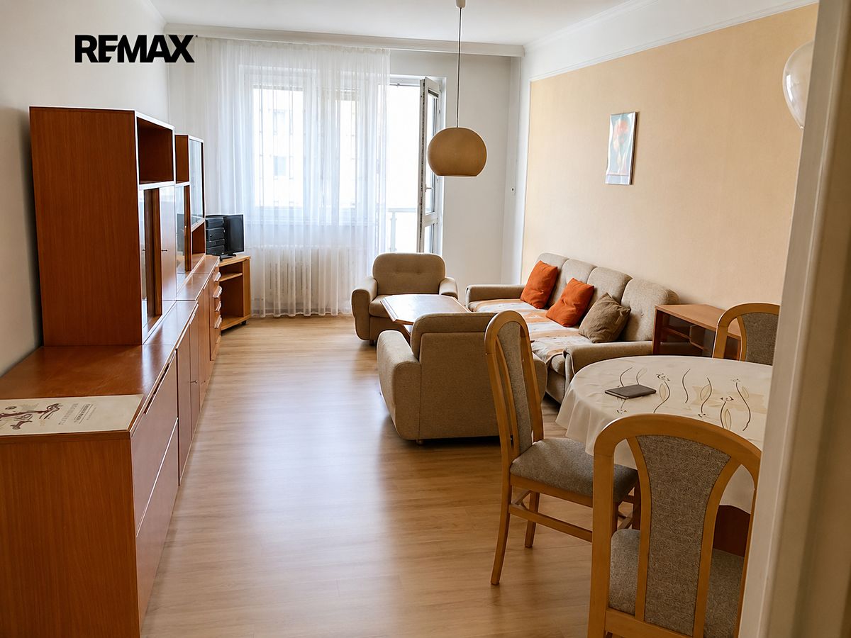 Pronájem bytu 2+1 56 m²