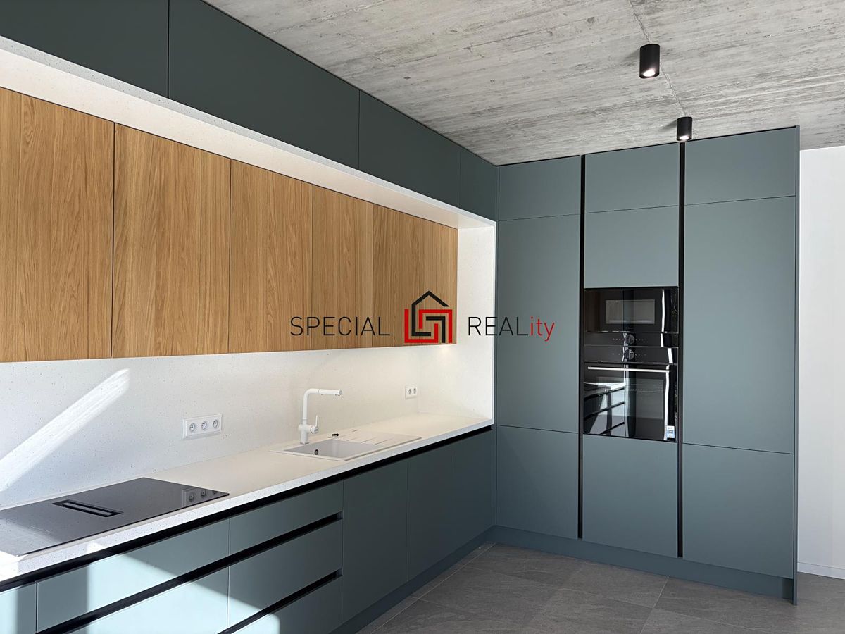 Prodej rodinného domu 161 m², pozemek 547 m² – fotografie 2