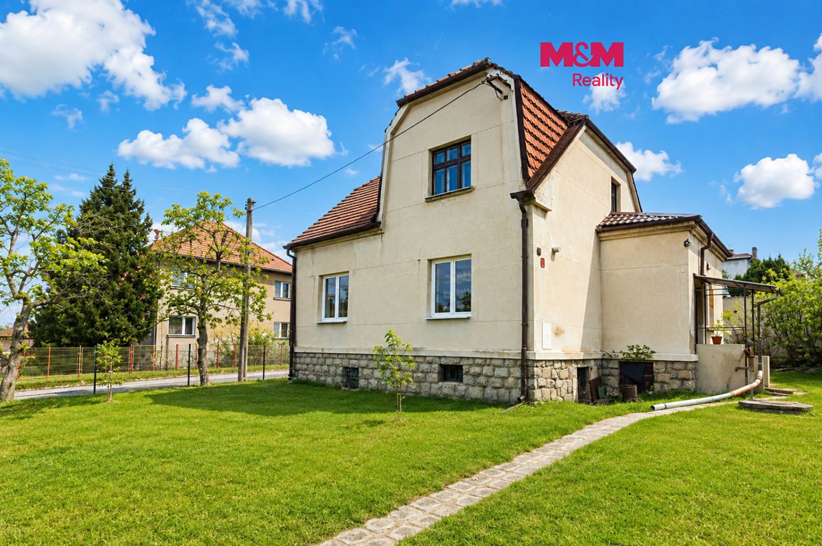 Pronájem rodinného domu 80 m², pozemek 738 m²