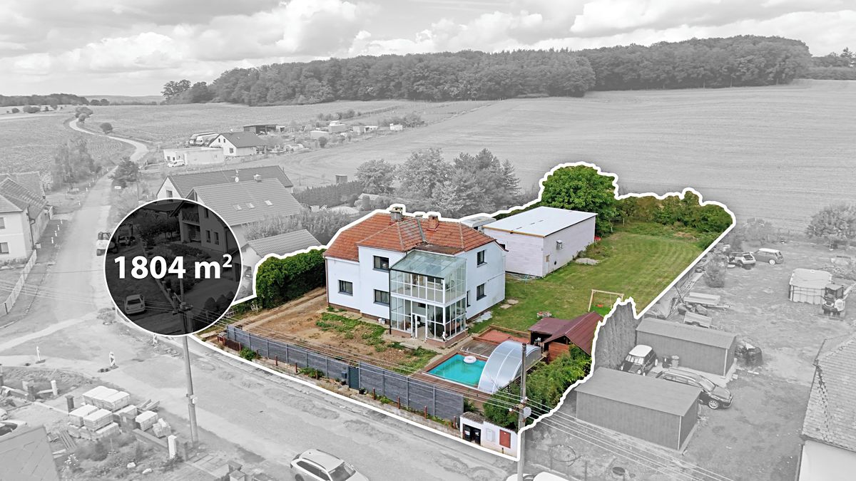 Prodej rodinného domu 379 m², pozemek 1804 m²