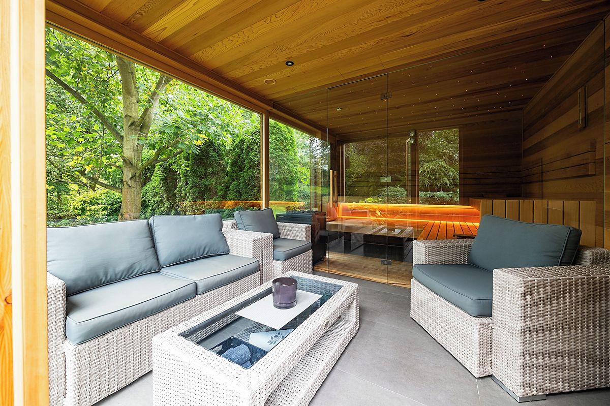 Prodej rodinného domu 243 m², pozemek 1162 m² – fotografie 3
