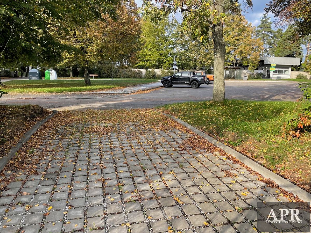 Pronájem komerčního pozemku 828 m² – fotografie 5