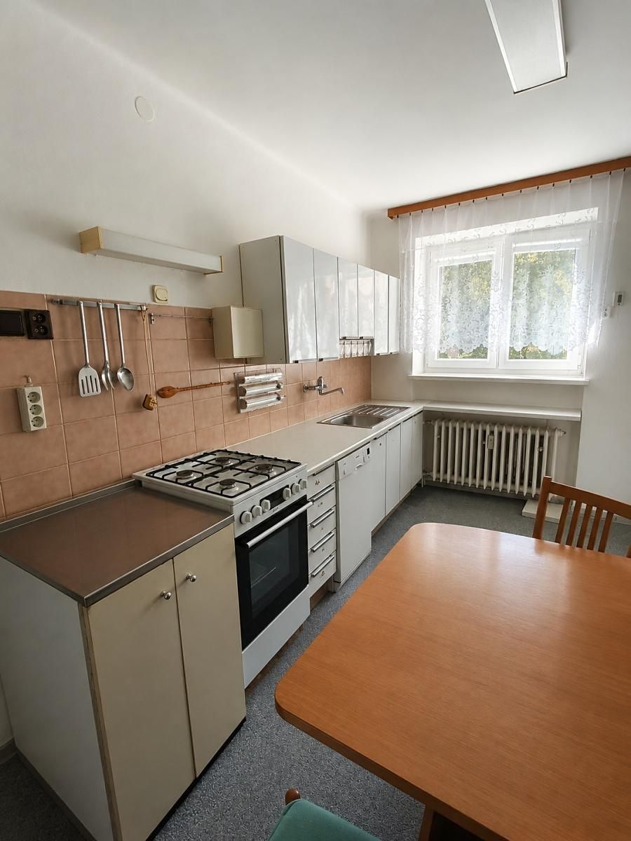 Pronájem bytu 2+1 67 m² – fotografie 2