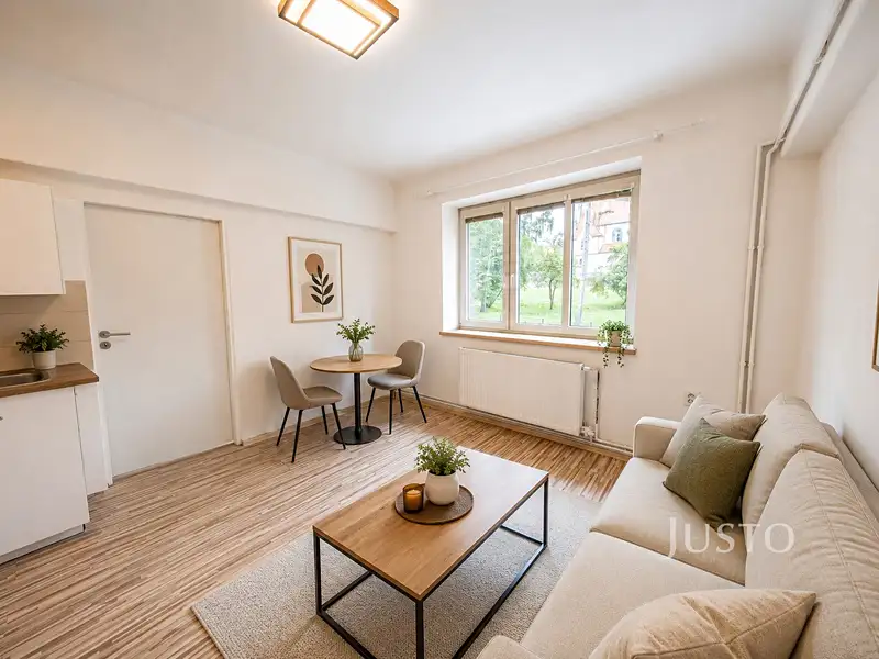 Prodej bytu 2+kk 45 m², Liberec – náhled fotky 1