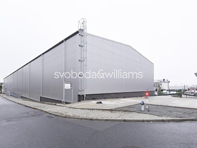 Pronájem komerčního prostoru, 1 380 m² (2 z 6)
