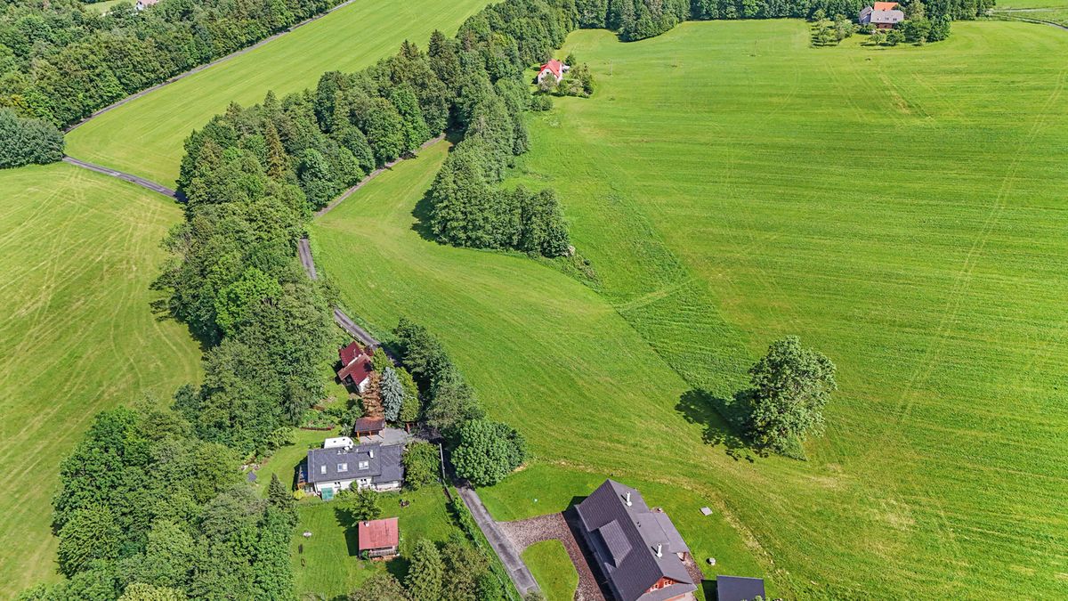 Prodej stavebního pozemku 10945 m²