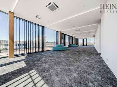Pronájem kanceláře 108 m²