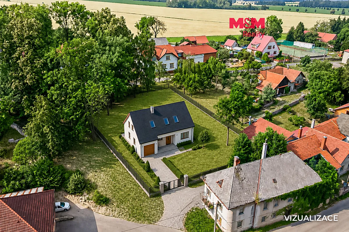 Prodej stavebního pozemku 1032 m²
