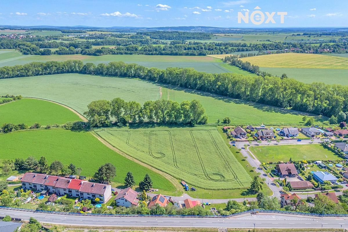 Prodej stavebního pozemku 6710 m² – fotografie 3