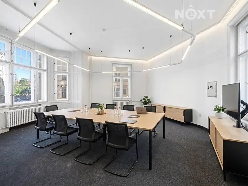 Pronájem kanceláře 304 m², Praha – náhled fotky 3