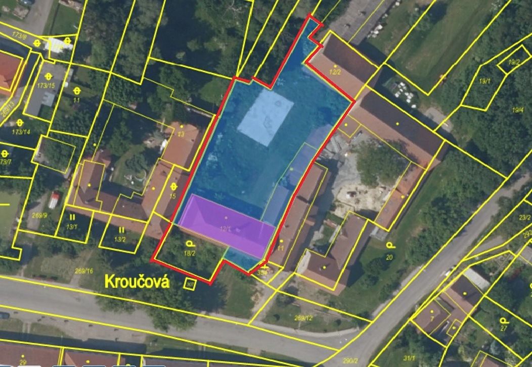 Prodej rodinného domu 400 m², pozemek 2297 m² – fotografie 3