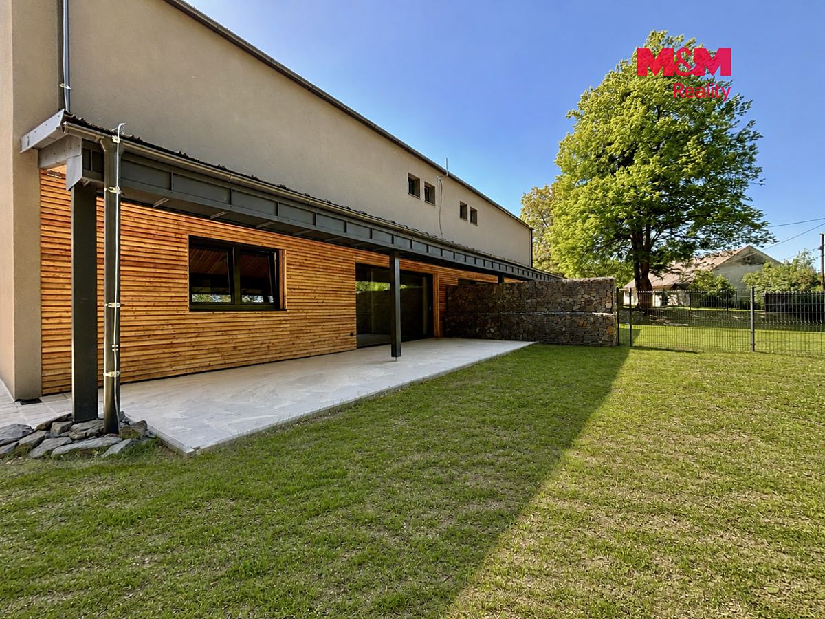 Prodej rodinného domu 105 m², pozemek 500 m² – fotografie 2