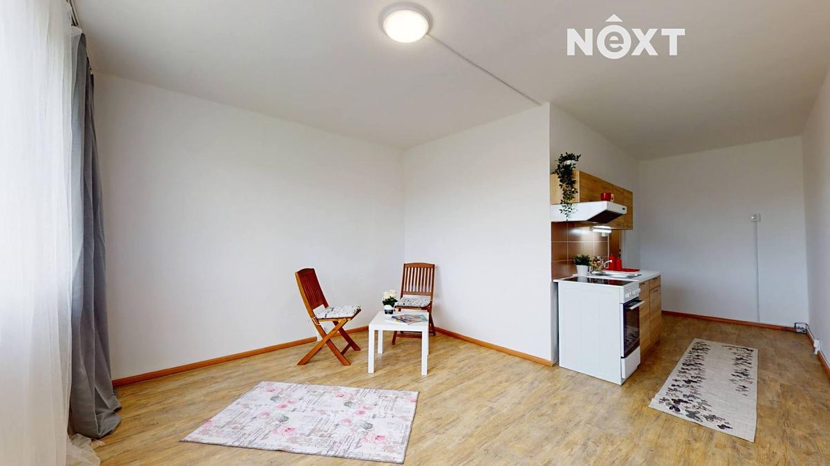 Pronájem bytu 1+kk 28 m² – fotografie 2