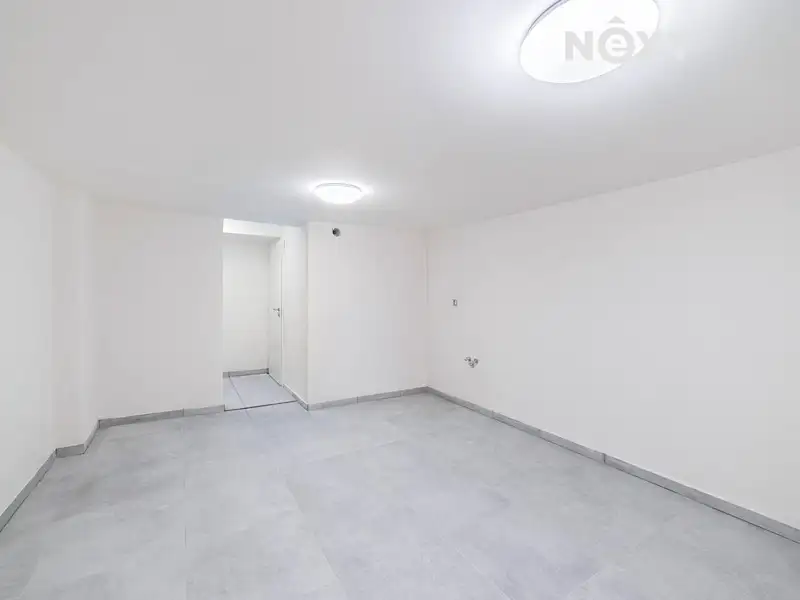 Prodej skladového prostoru 26 m², Praha – náhled fotky 2