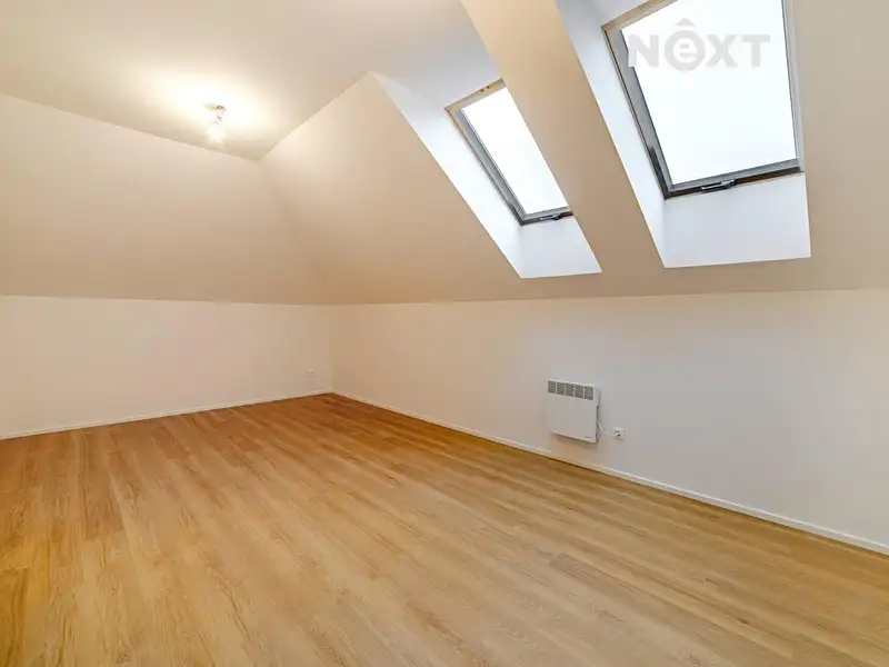 Prodej bytu 1+kk 30 m², Praha – náhled fotky 2