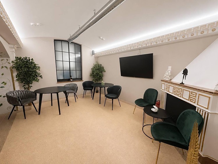Комерційне приміщення в оренду, 256 м² (7 з 12)