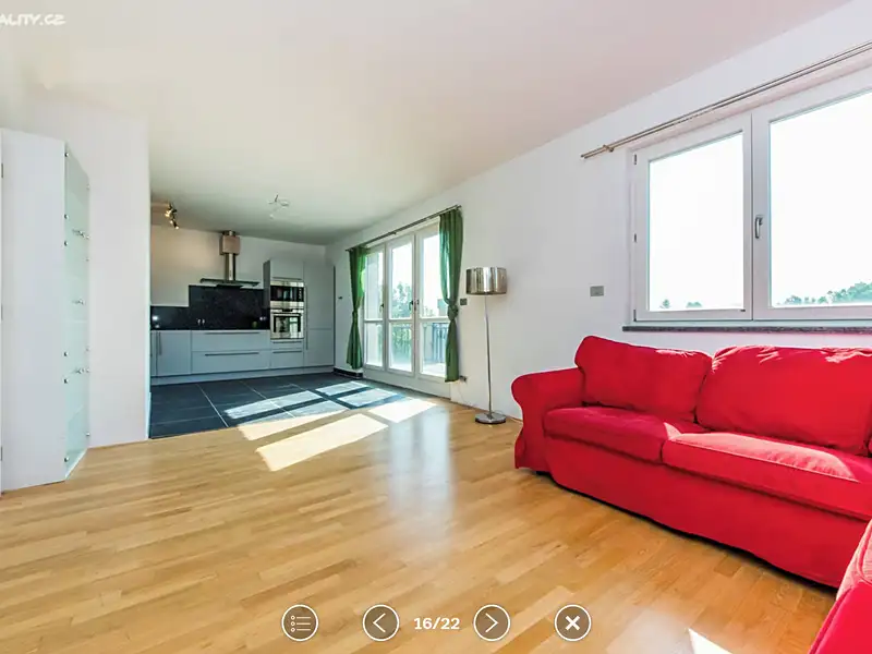 Pronájem bytu 2+kk 82 m², Praha – náhled fotky 1