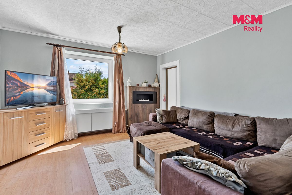 Prodej rodinného domu 180 m², pozemek 641 m² – fotografie 5