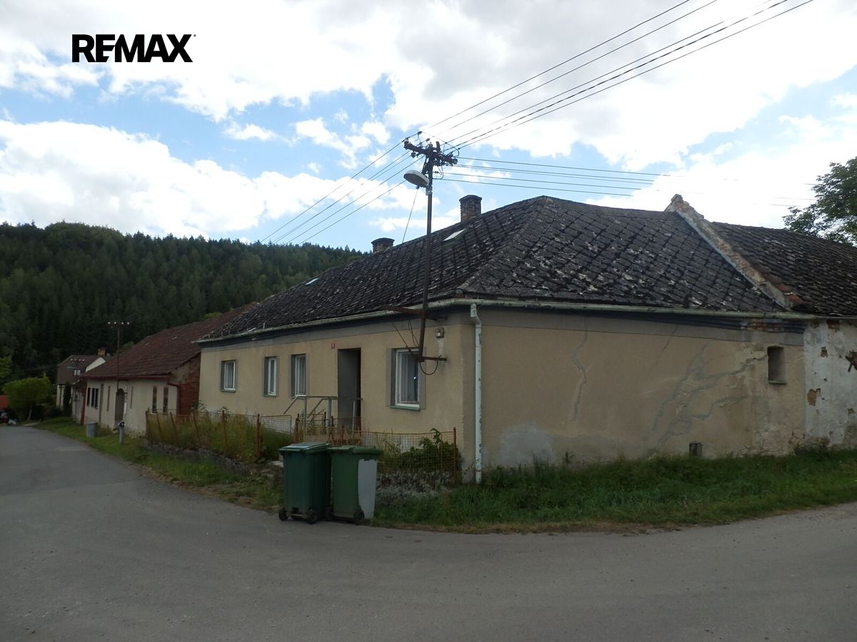 Prodej zemědělské usedlosti 90 m², pozemek 3309 m²