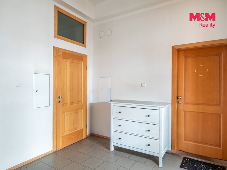 Prodej komerčního prostoru, 615 m² (10 z 30)