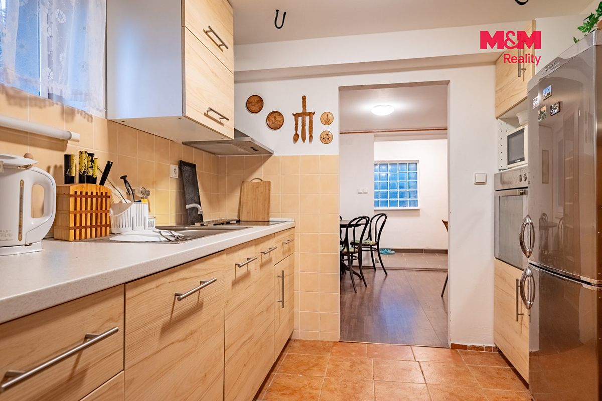 Prodej rodinného domu 88 m², pozemek 135 m² – fotografie 3