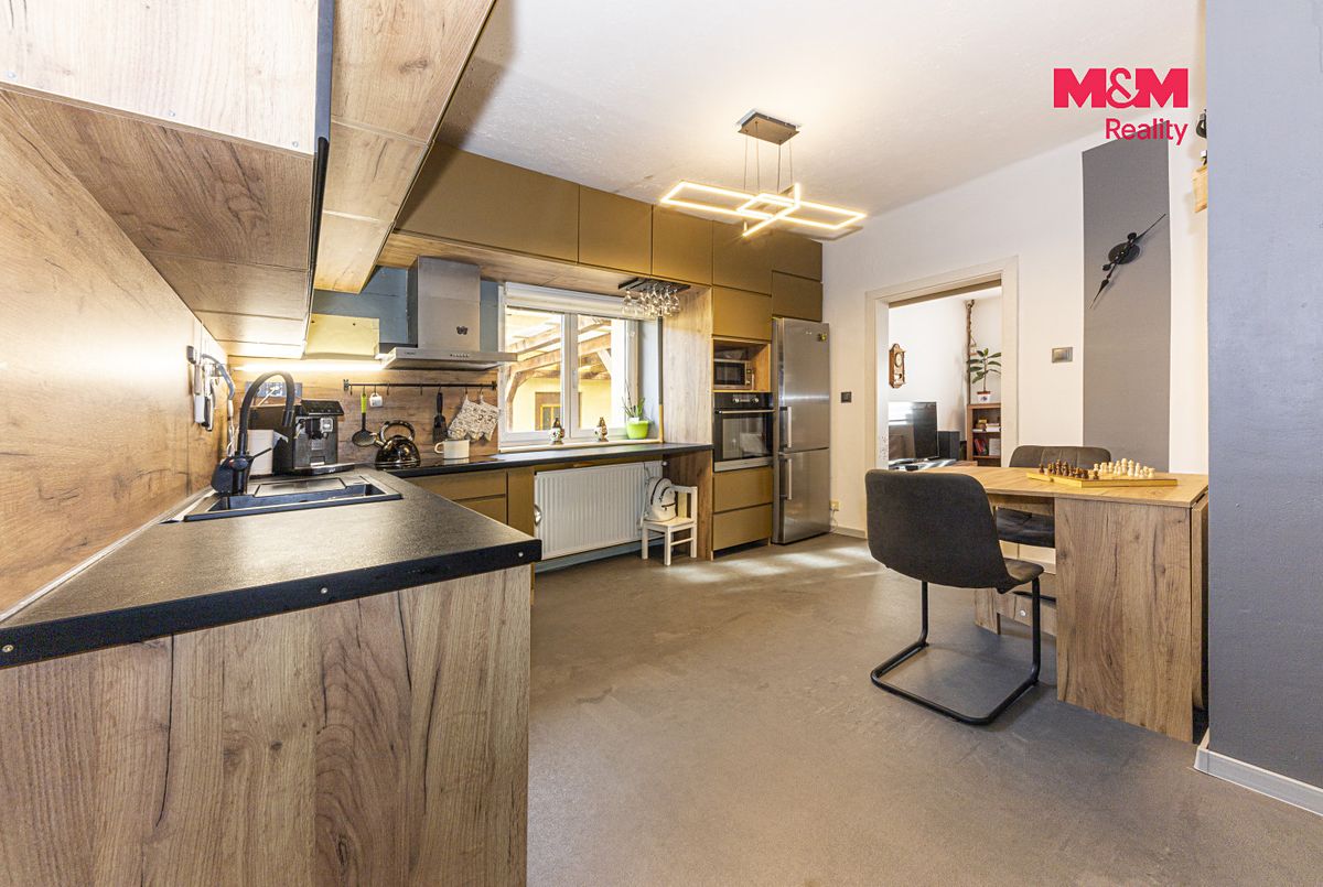Prodej rodinného domu 78 m², pozemek 539 m² – fotografie 3