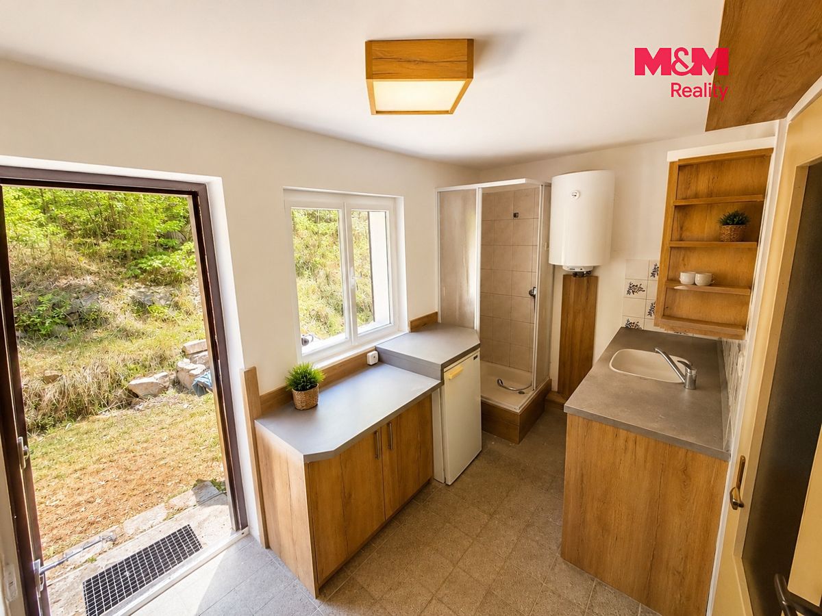 Prodej chaty 60 m², pozemek 400 m² – fotografie 5