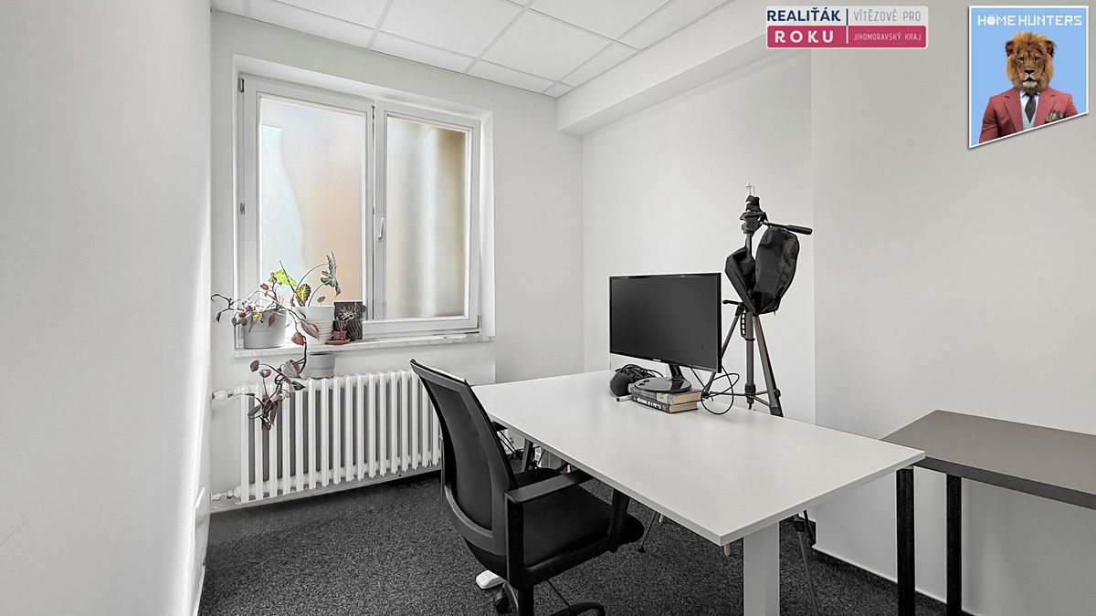 Pronájem kanceláře 92 m² – fotografie 4