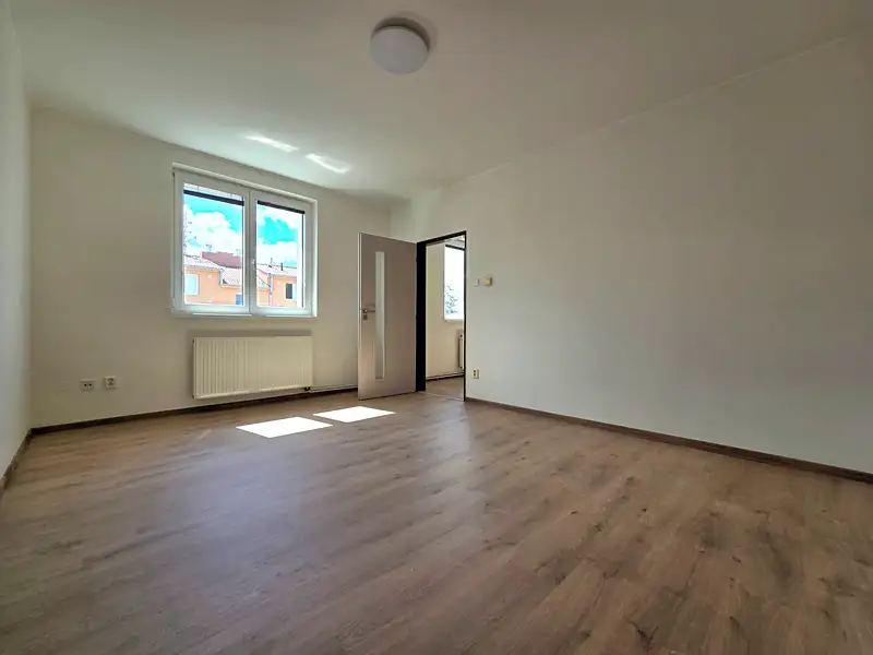 Prodej bytu 2+kk 49 m², Znojmo – náhled fotky 1