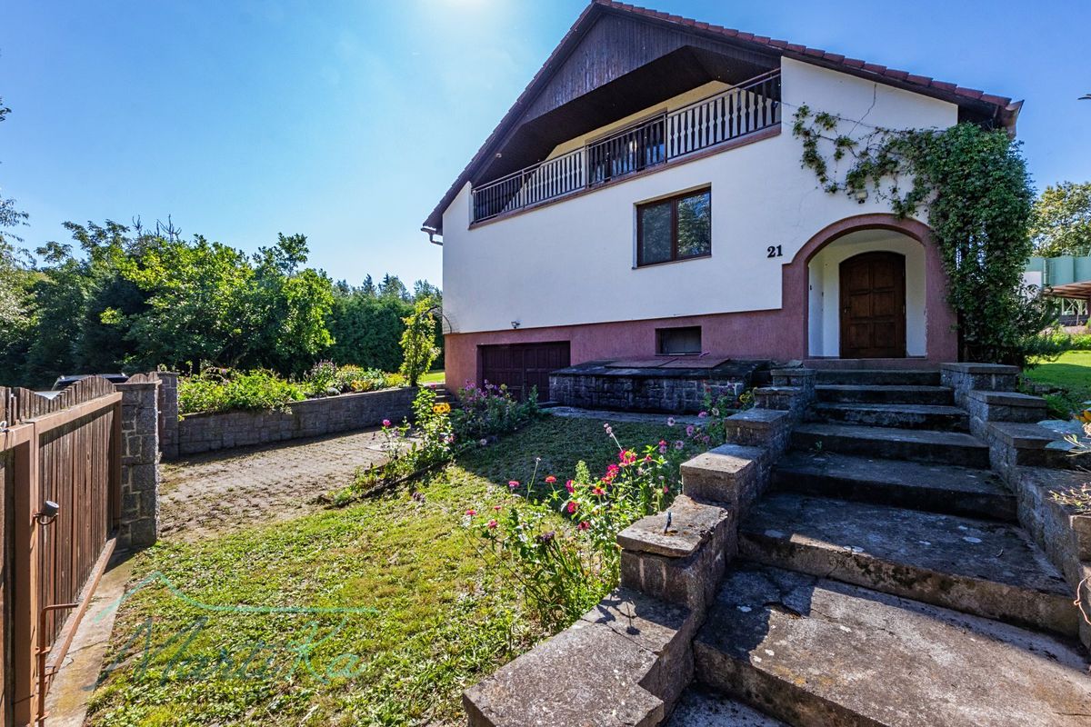 Prodej chalupy 197 m², pozemek 935 m² – fotografie 2