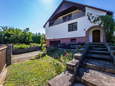 Prodej domu, 197 m² (2 z 25)