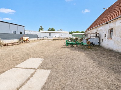 Prodej komerčního prostoru, 1 030 m² (2 z 7)
