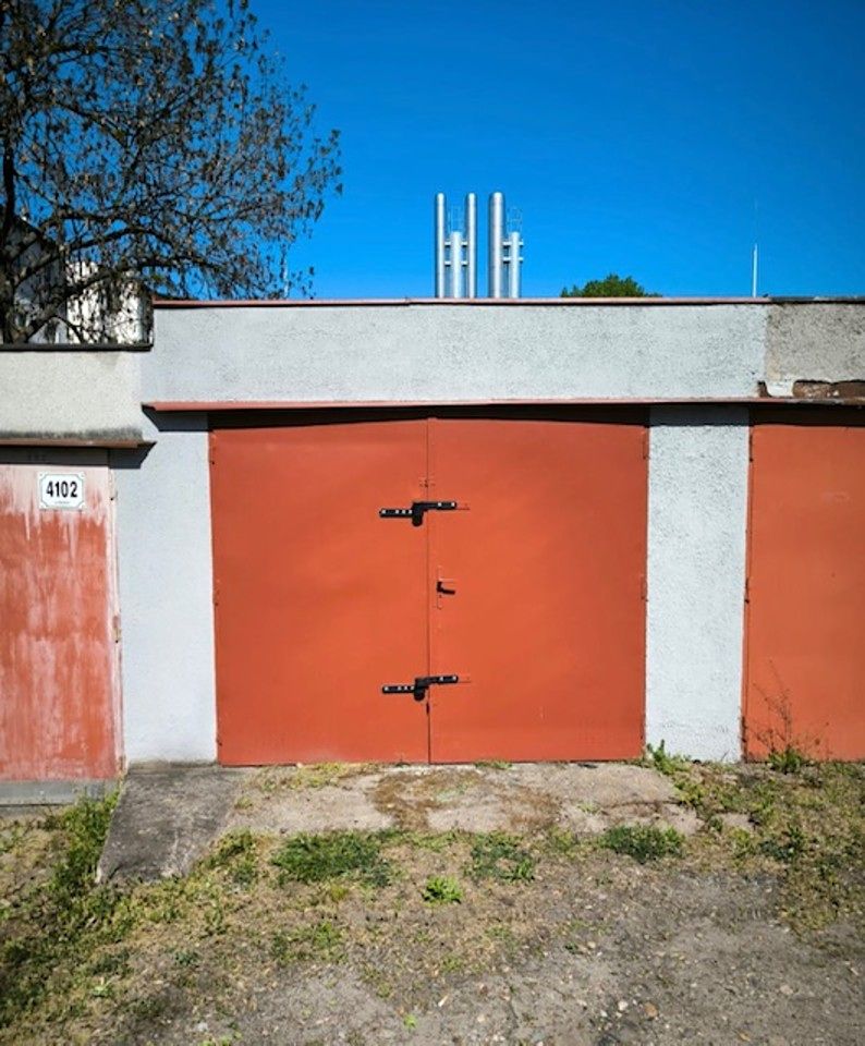 Pronájem garáže 18 m²
