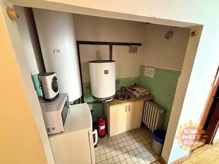 Комерційне приміщення в оренду, 32 м² (6 з 8)