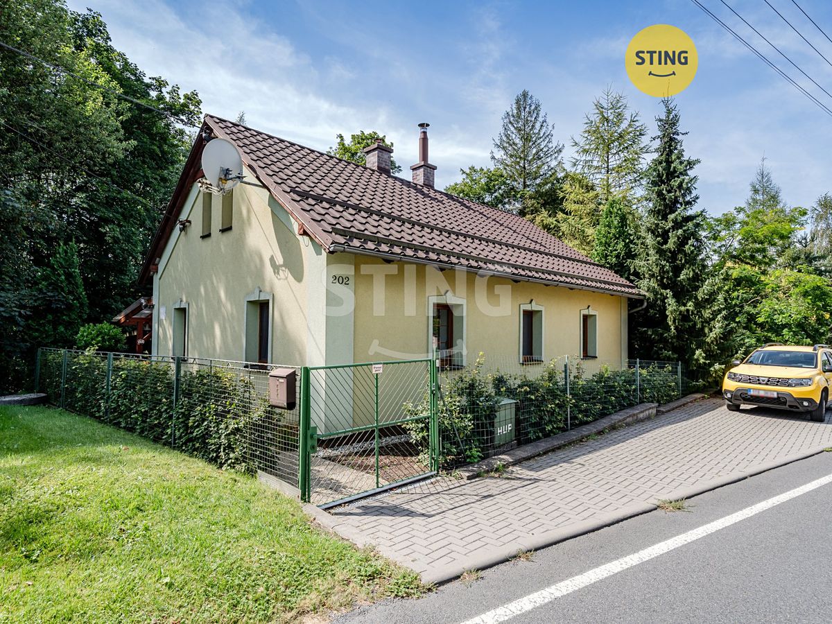 Prodej rodinného domu 150 m², pozemek 979 m²