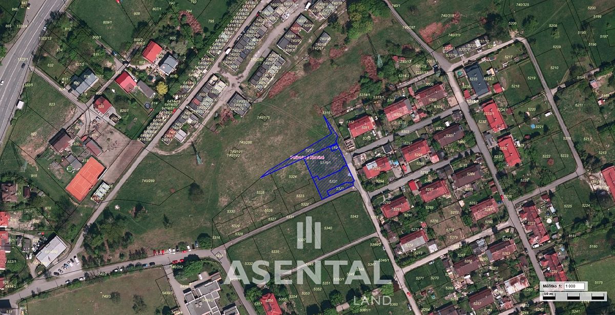 Prodej stavebního pozemku 1390 m²