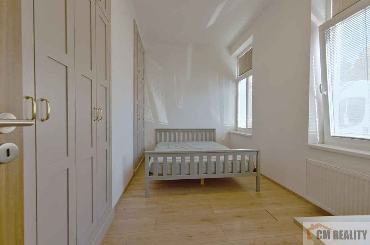 Pronájem bytu 2+kk 46 m² – fotografie 4